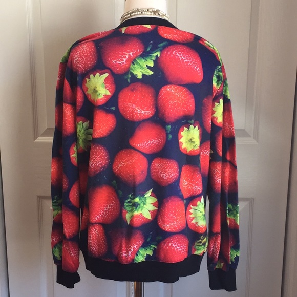 Strawberry “EAT ME” graphic printed sweater - Picture 3 of 3